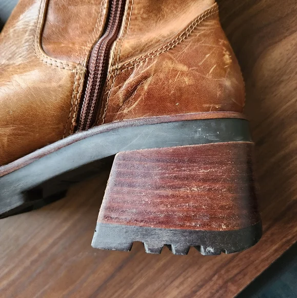 Vintage Steve Madden Fender Cognac Chunky Stacked Heel Boots - Picture 6 of 11